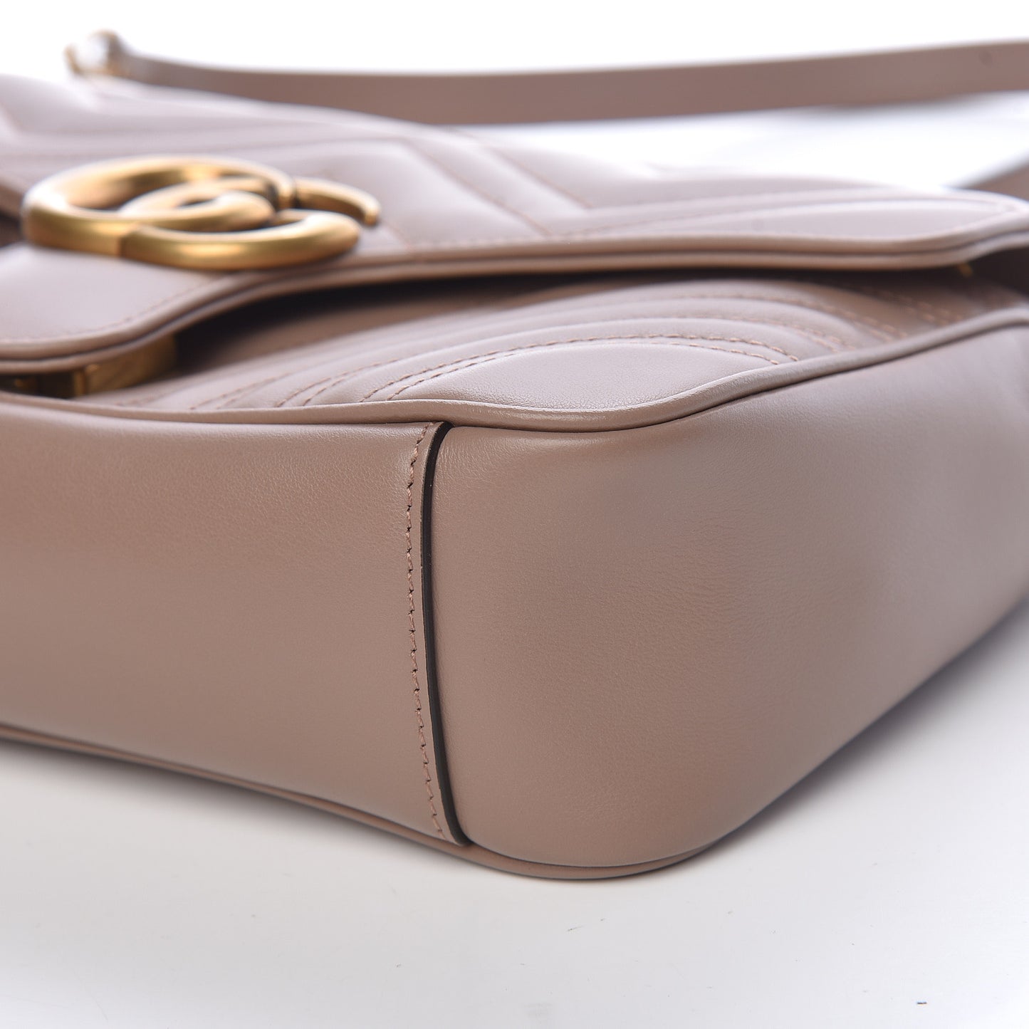 Calfskin Matelasse Small GG Marmont Shoulder Bag Porcelain Rose