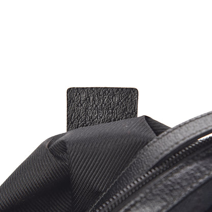 Gucci Monogram D Ring Cosmetic Case Black 7 of 10