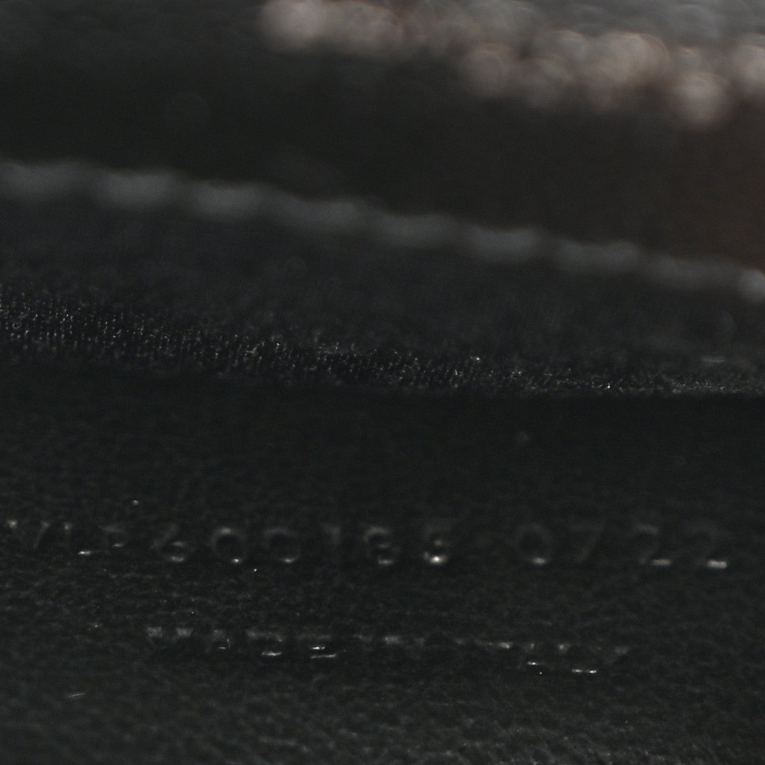 Saint Laurent Grain De Poudre Textured Mixed Matelasse Triquilt Medium Monogram Monochrome Satchel Black 7 of 11