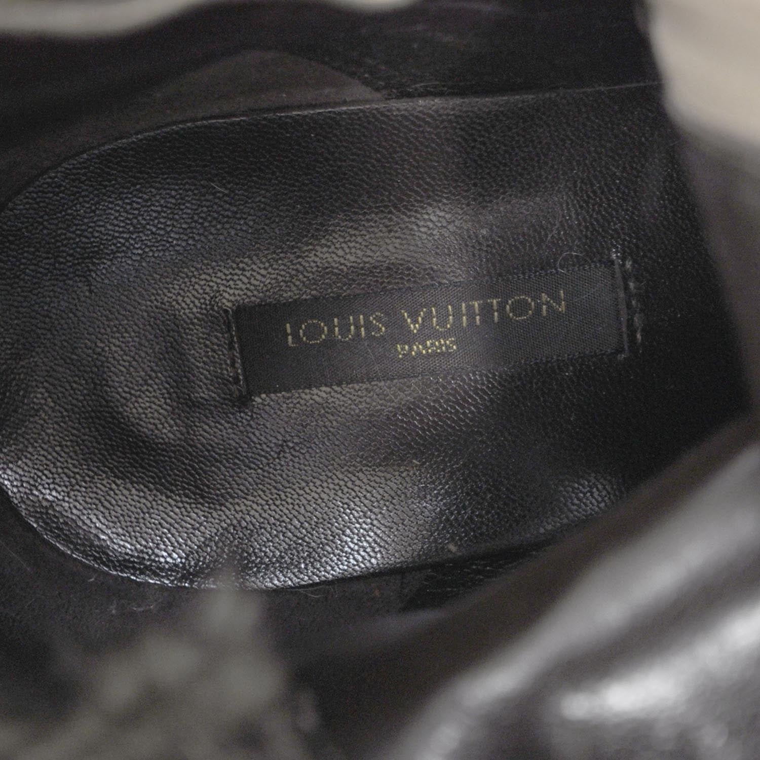 Louis Vuitton Suede Rabbit Fur Glacier Boots 39 8 of 9