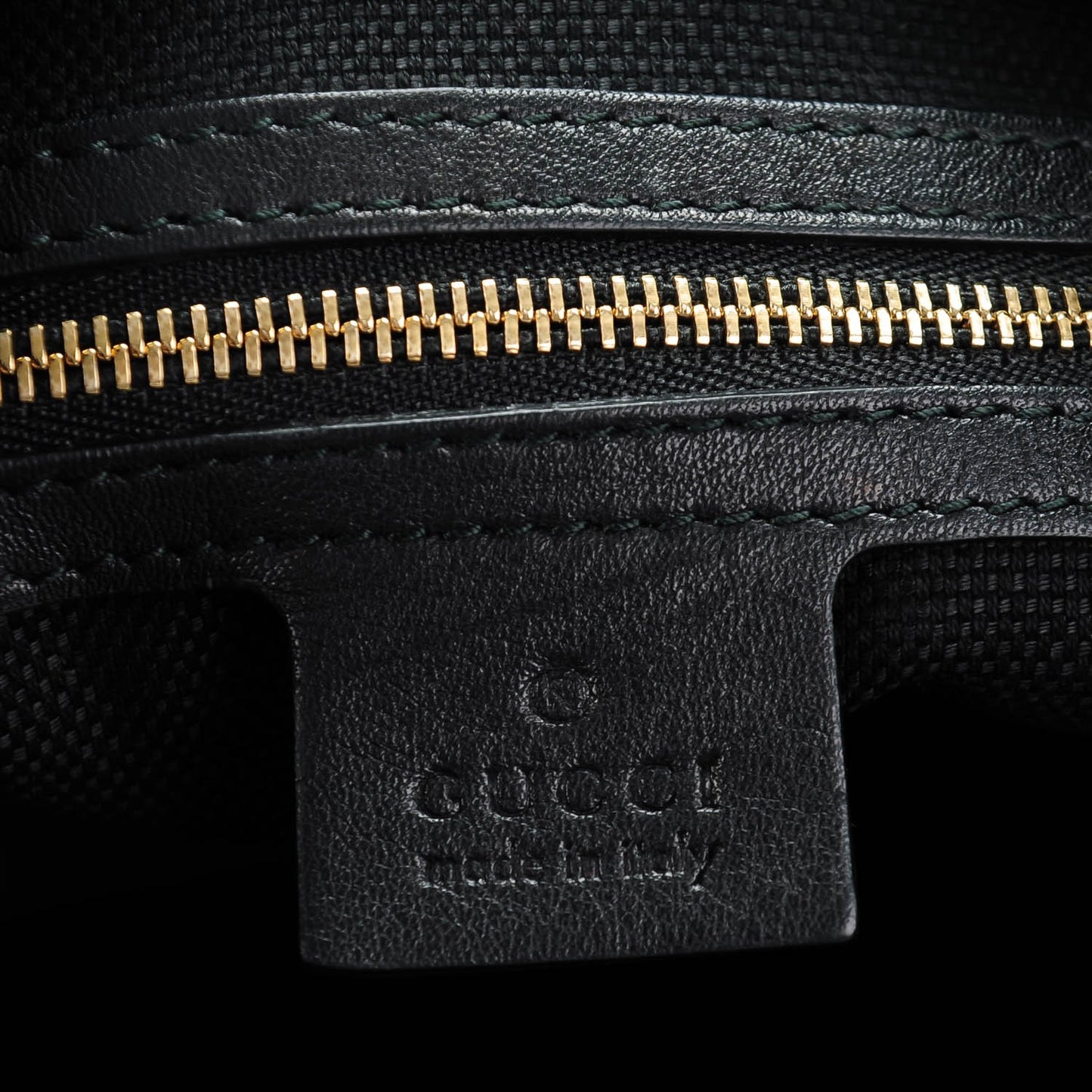 Patent Medium Soho Chain Shoulder Bag Black