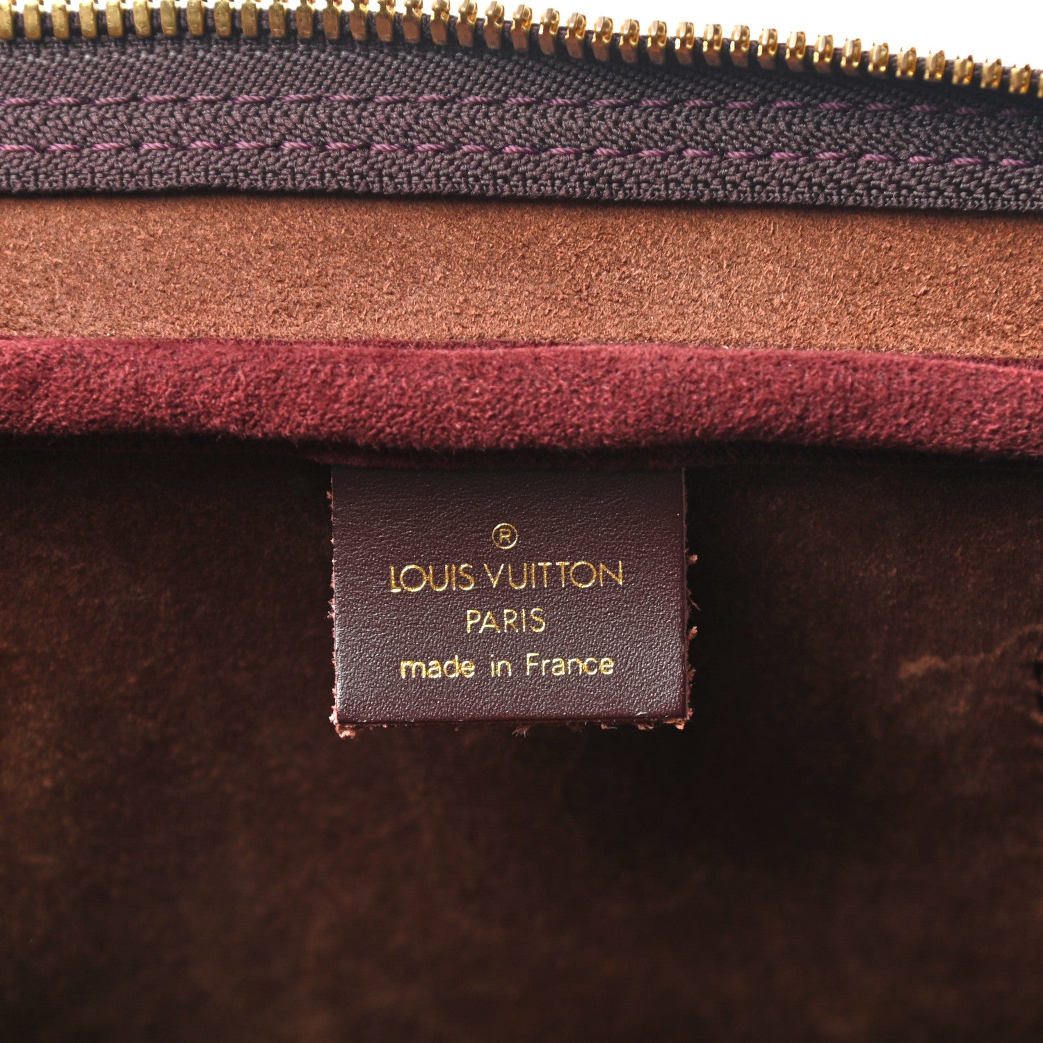 Louis Vuitton Taiga Kendall GM Acajou 7 of 9