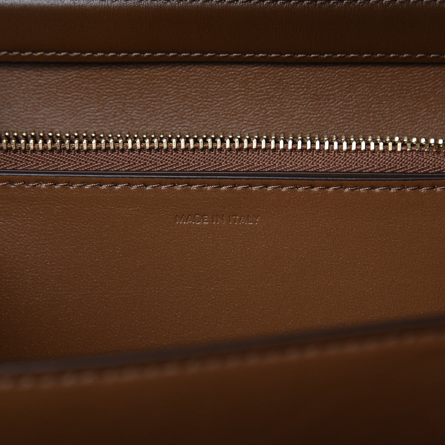 Box Calfskin Medium Classic Box Flap Bag Camel
