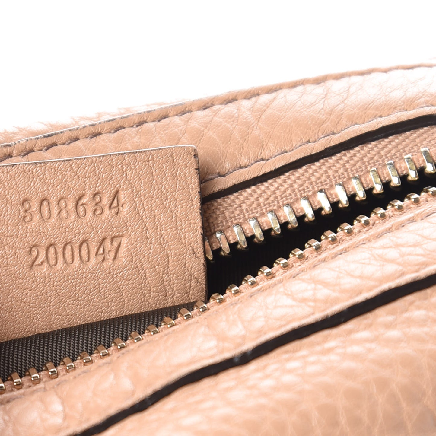 Pebbled Calfskin Soho Small Cosmetic Case Camelia