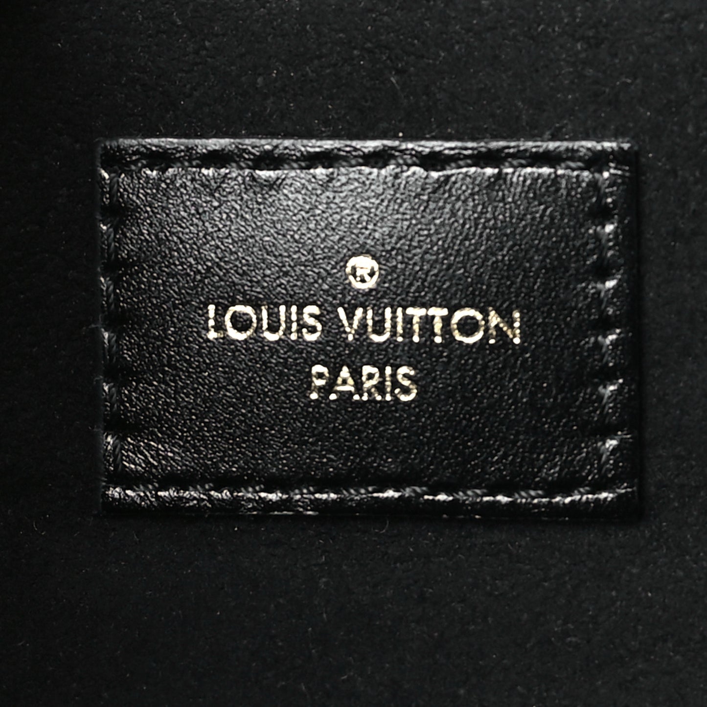 Reverse Monogram Pochette Metis