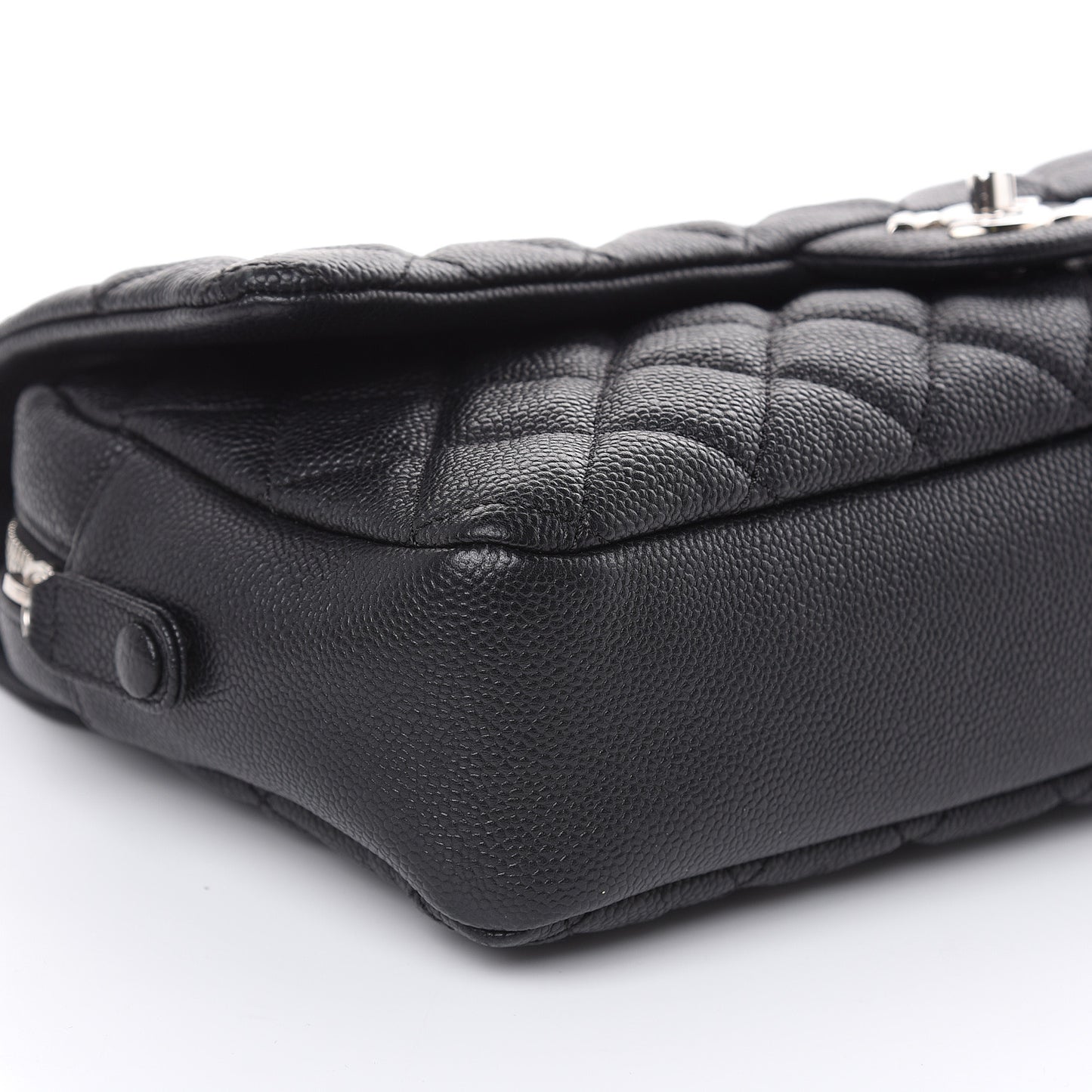 Caviar Quilted Jumbo Easy Flap Black
