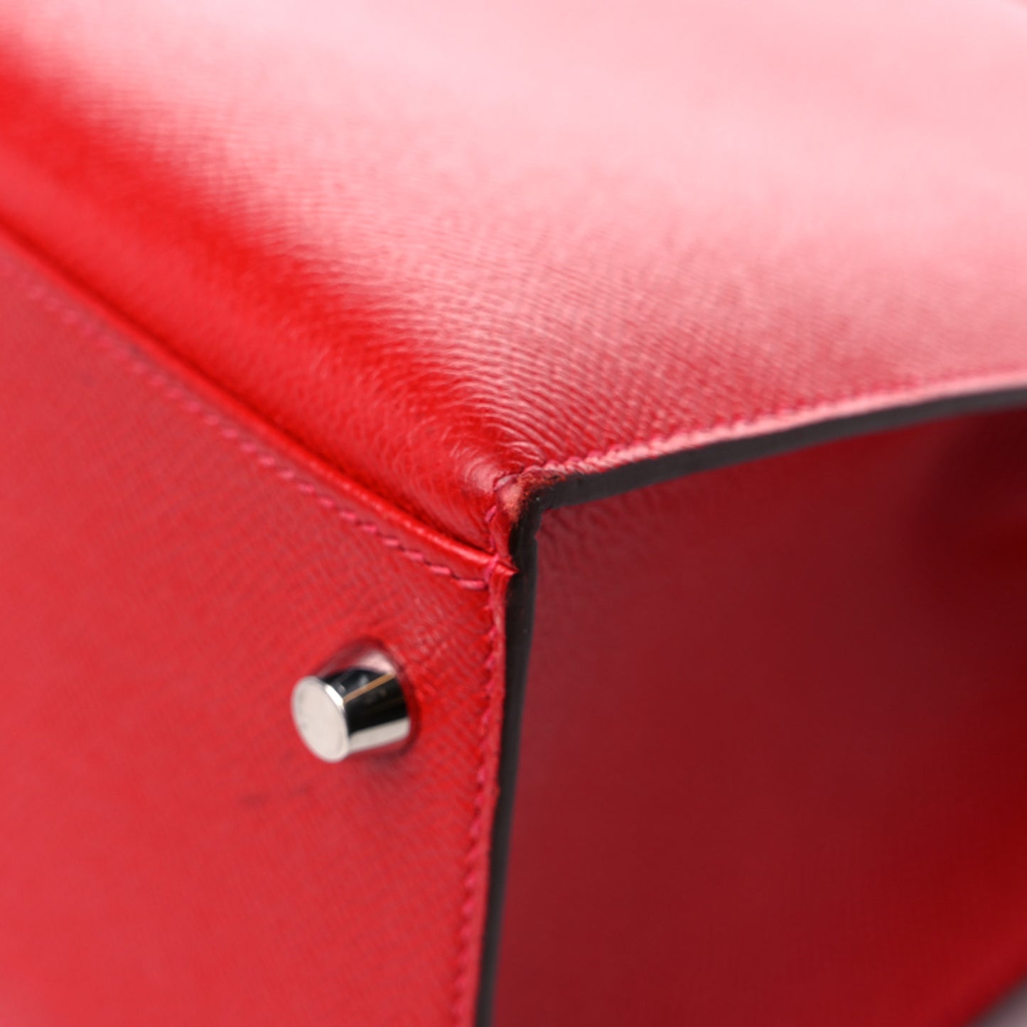 Epsom Kelly Sellier 32 Rouge Casaque