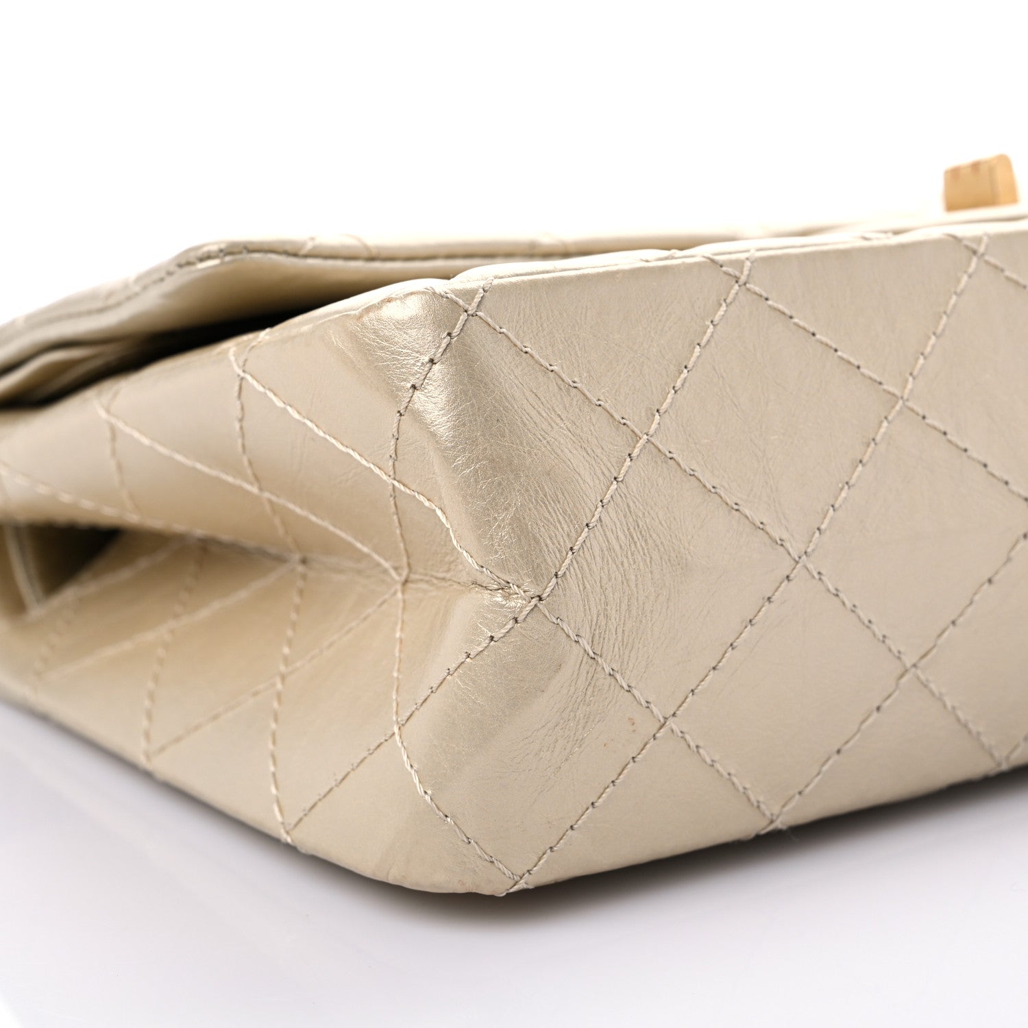 Chanel Metallic Aged Calfskin Quilted 2.55 Reissue 226 Flap Pale Gold 8 of 10