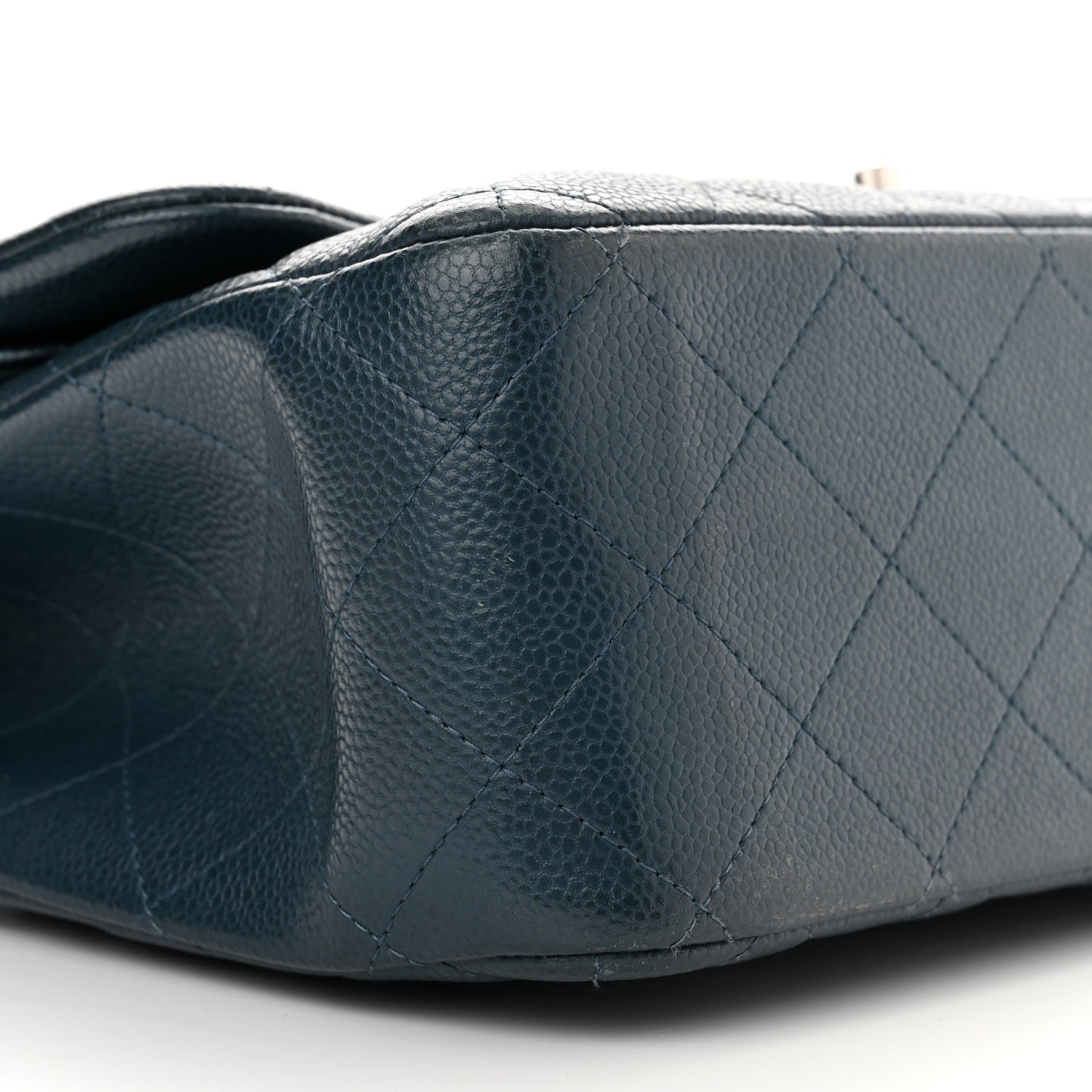 Caviar Quilted Jumbo Double Flap Navy