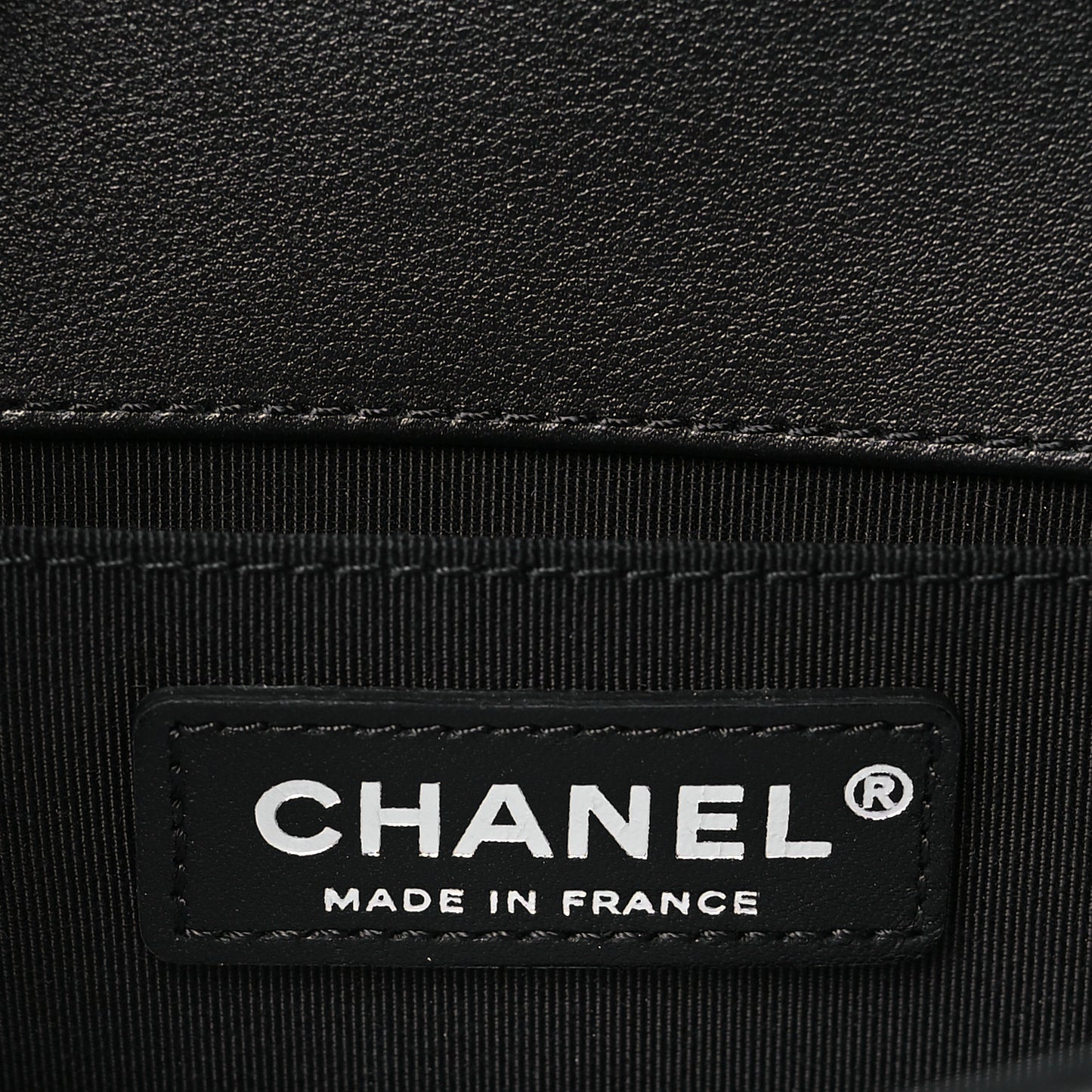 Calfskin Chevron Quilted Medium Boy Flap Black