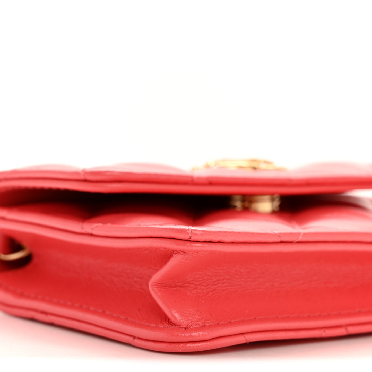 Shiny Lambskin Quilted Card Holder On Chain Pink