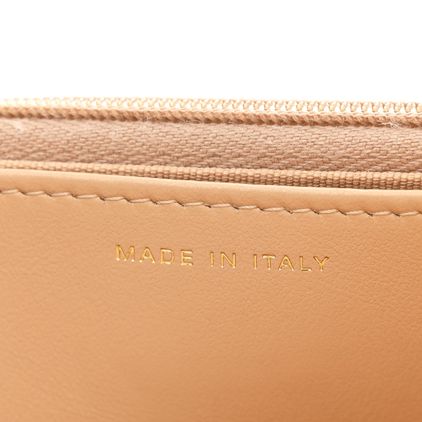 Caviar Quilted Wallet on Chain WOC Beige