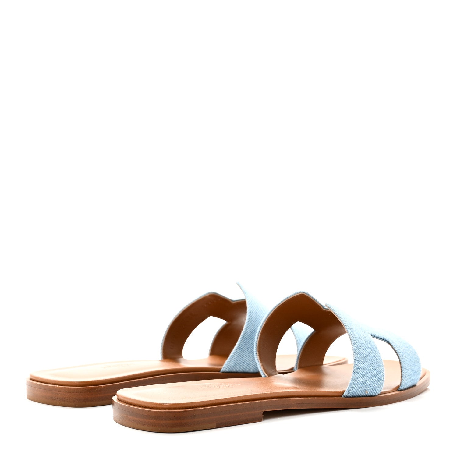 Hermes Denim Canvas Oran Sandals 40 Bleu Clair 1865878 – FASHIONPHILE