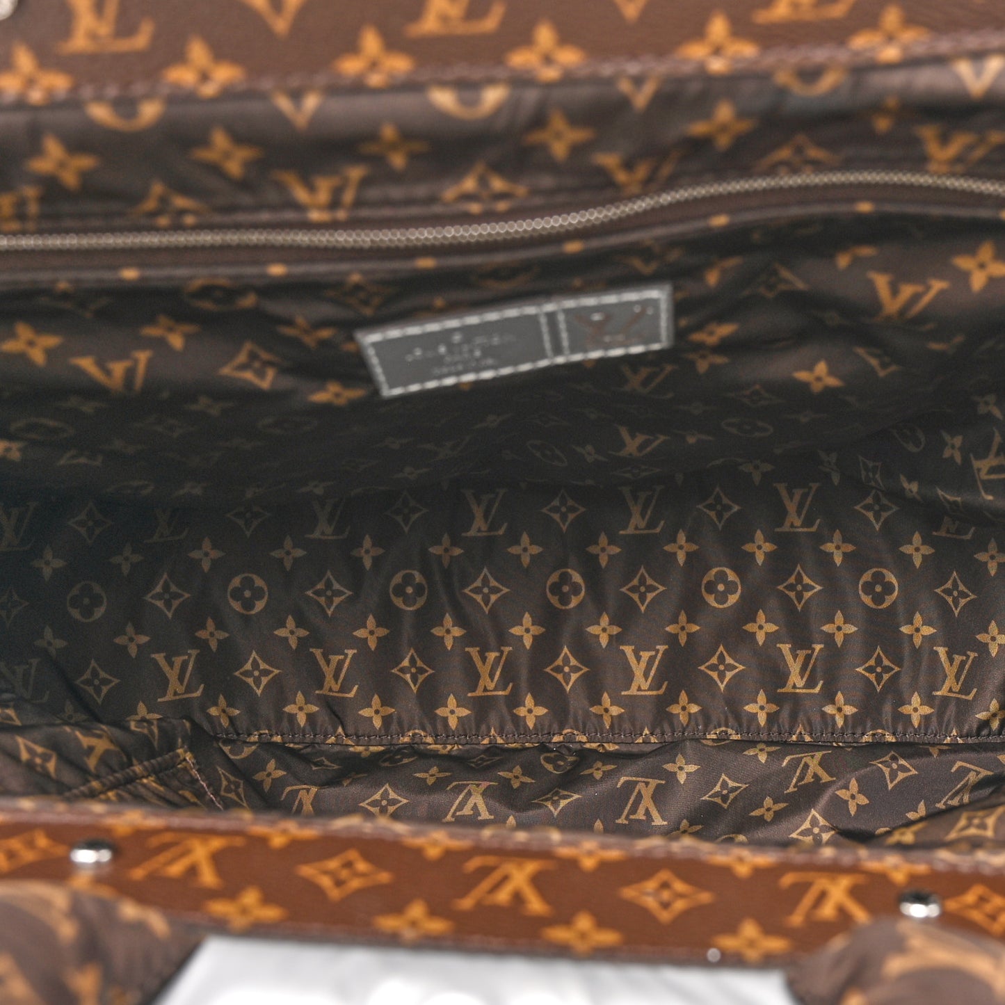 Econyl Monogram Pillow Giant Onthego GM Silver