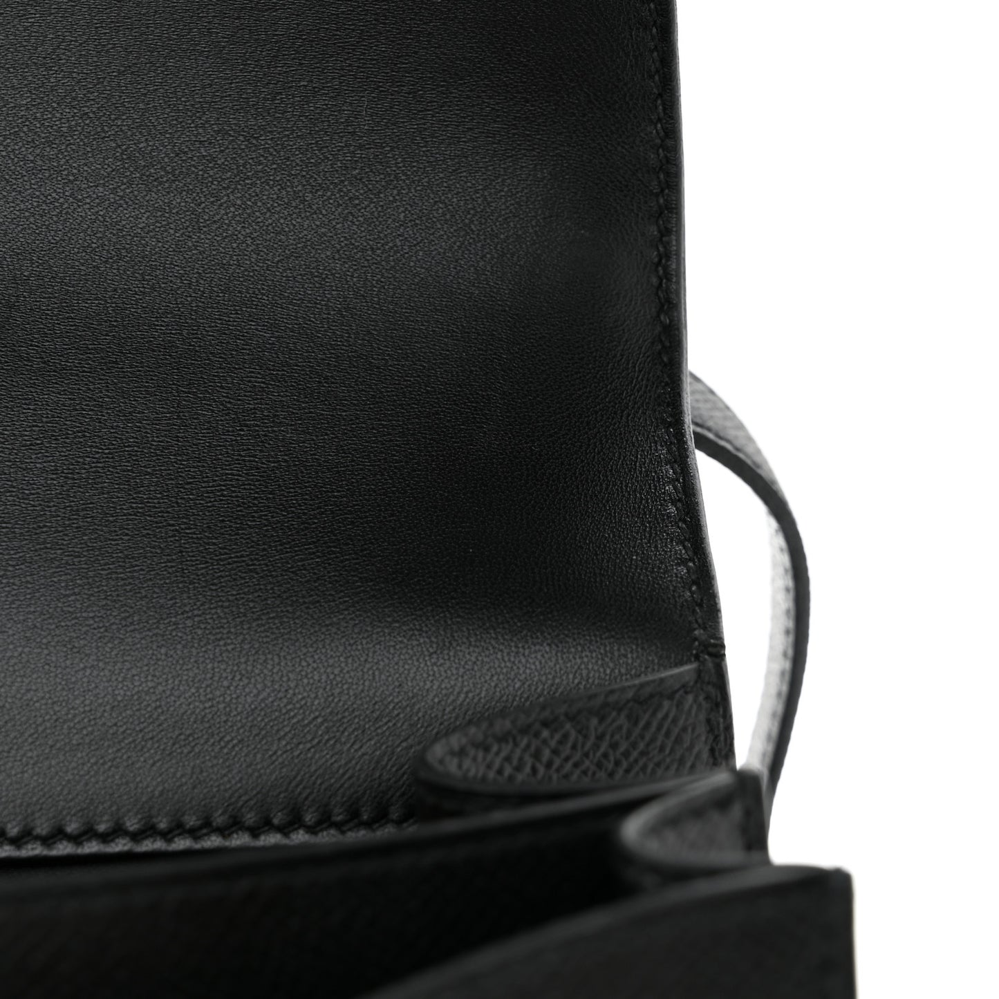 Epsom Constance 24 Black