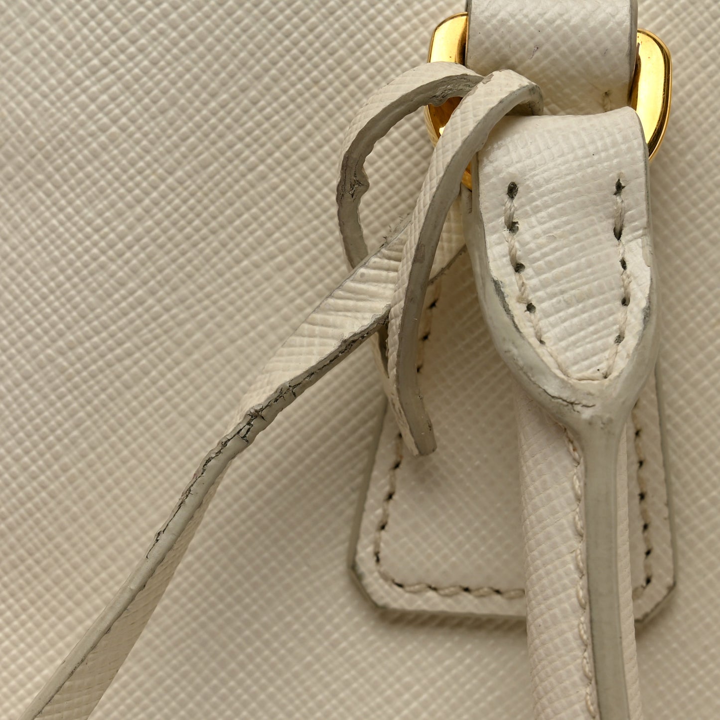 Saffiano Lux Small Galleria Double Zip Tote White