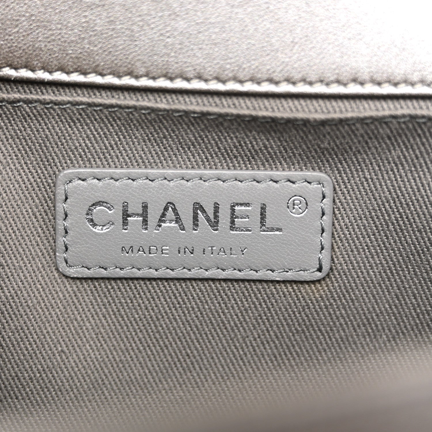 Chanel Metallic Lambskin Stingray Quilted Medium Boy Flap Silver 11 of 31