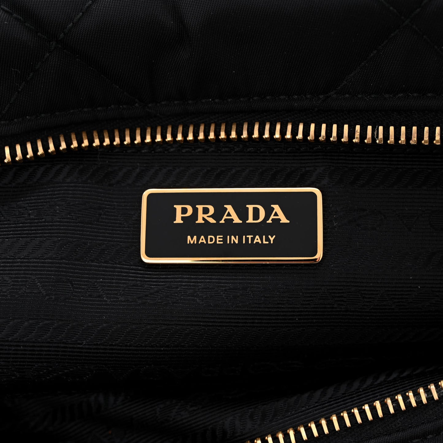 Re-Nylon Impuntu Quilted Re-Edition 1995 Chaine Medium Tote Bag Black