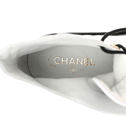 Chanel Shiny Lambskin Quilted Lace Up Combat Boots 39.5 White Black 7 of 8