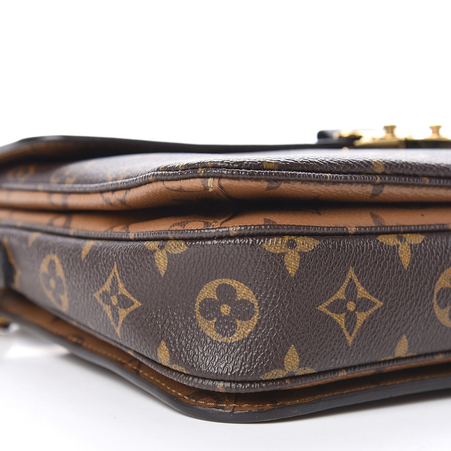 Reverse Monogram Pochette Metis