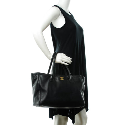 Chanel Calfskin Cerf Executive Shopper Tote Black 2 of 8