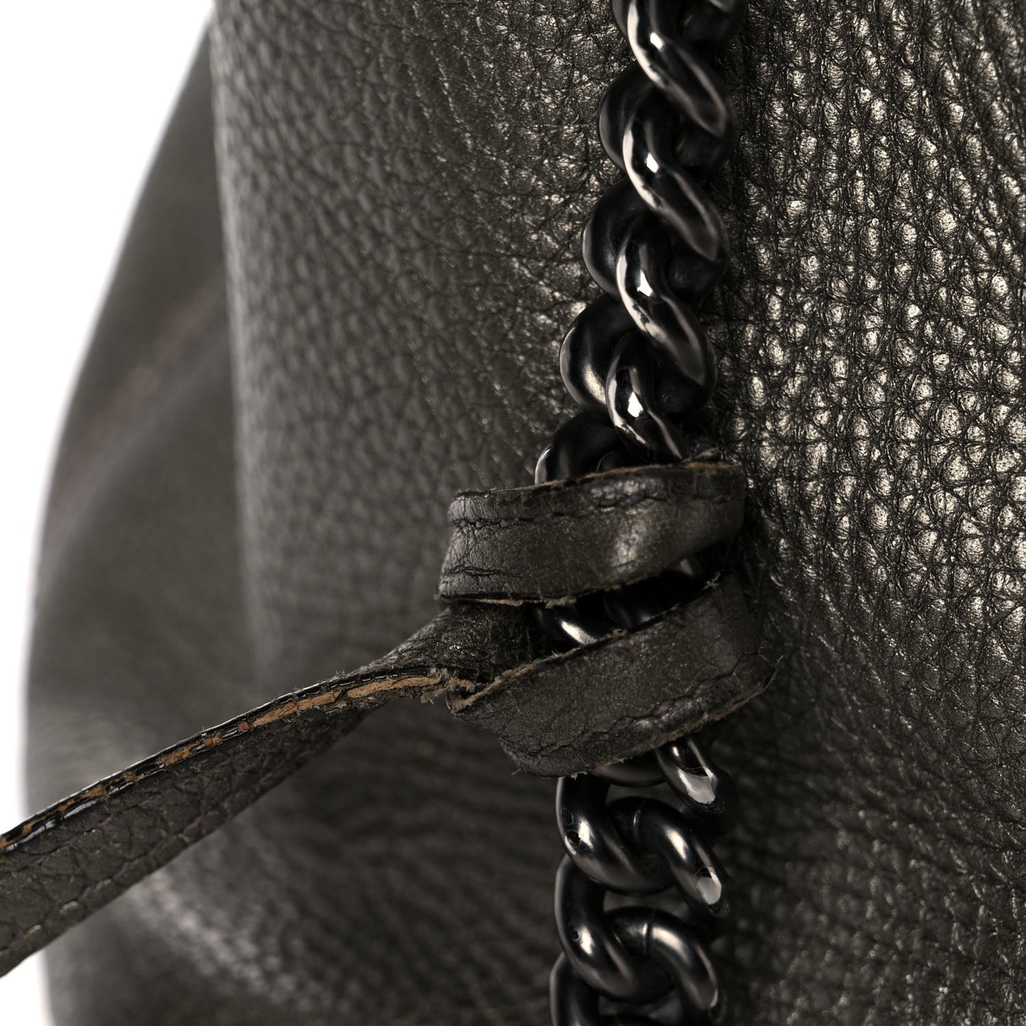 Metallic Pebbled Calfskin Medium Soho Chain Shoulder Bag Sasso