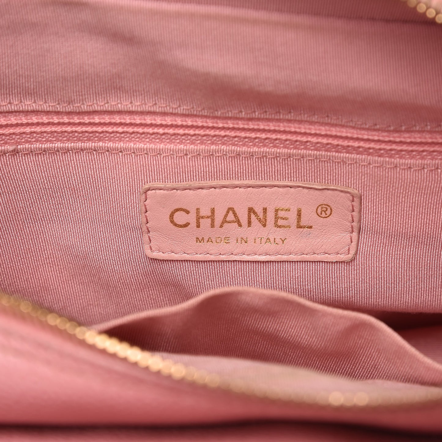 Caviar Quilted Petit Timeless Shopping Tote PTT Pink