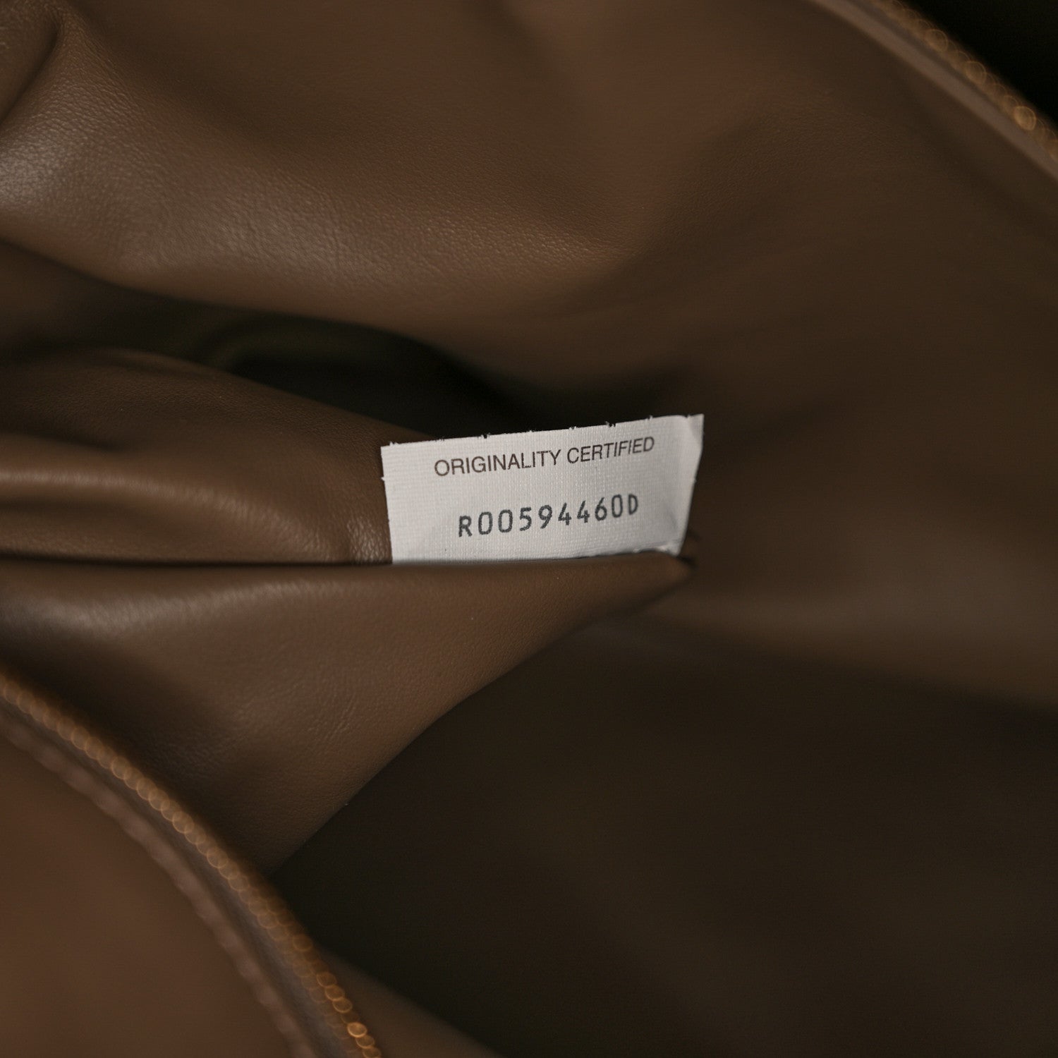 Bottega Veneta Calfskin Intrecciato Large Hop Pinecone 5 of 9