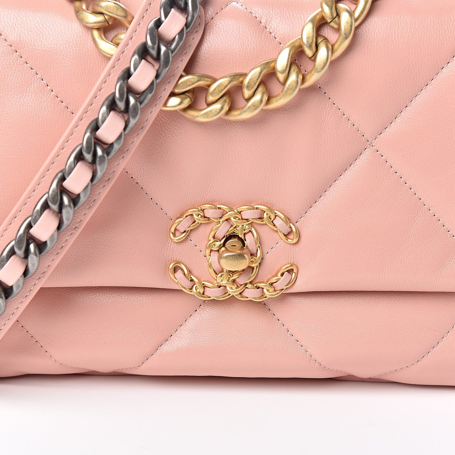 Chanel Goatskin Quilted Medium 19 Flap Light Pink 9 of 10