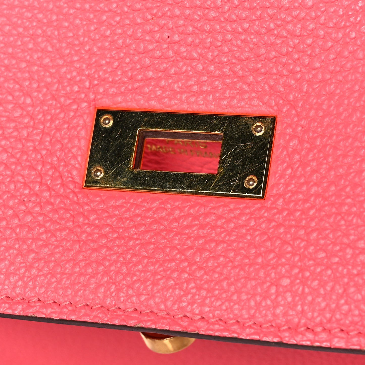 Togo Kelly Retourne 32 Rose Lipstick