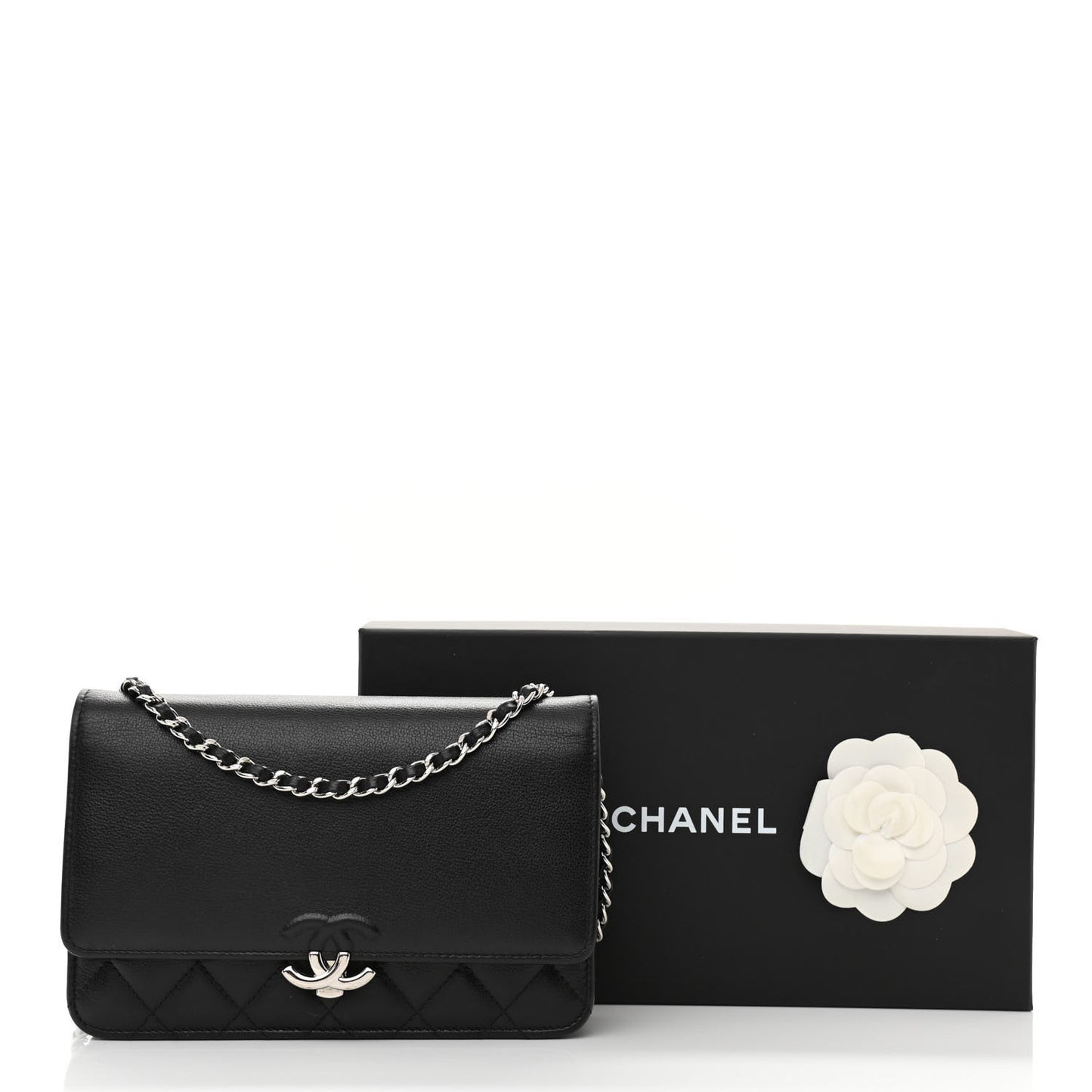 Grained Calfskin Quilted CC Box Wallet On Chain WOC Black