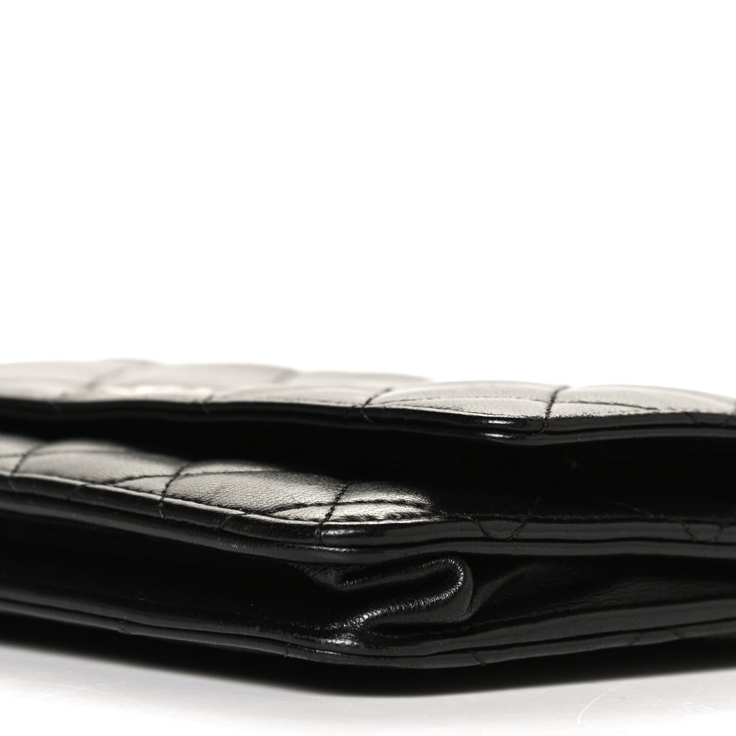 Lambskin Quilted Wallet On Chain WOC Black