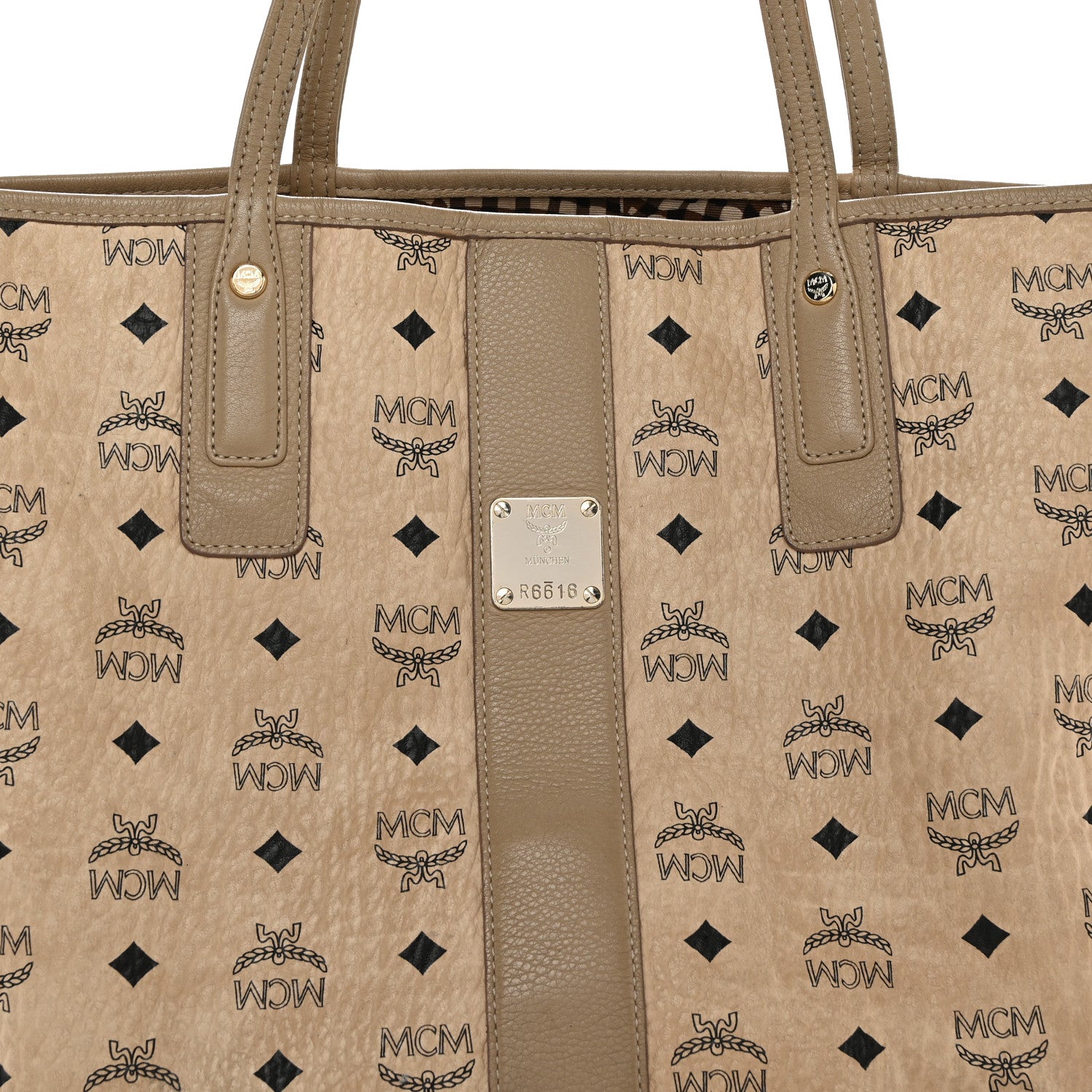 MCM Visetos Medium Liz Reversible Shopper Tote Beige 9 of 16