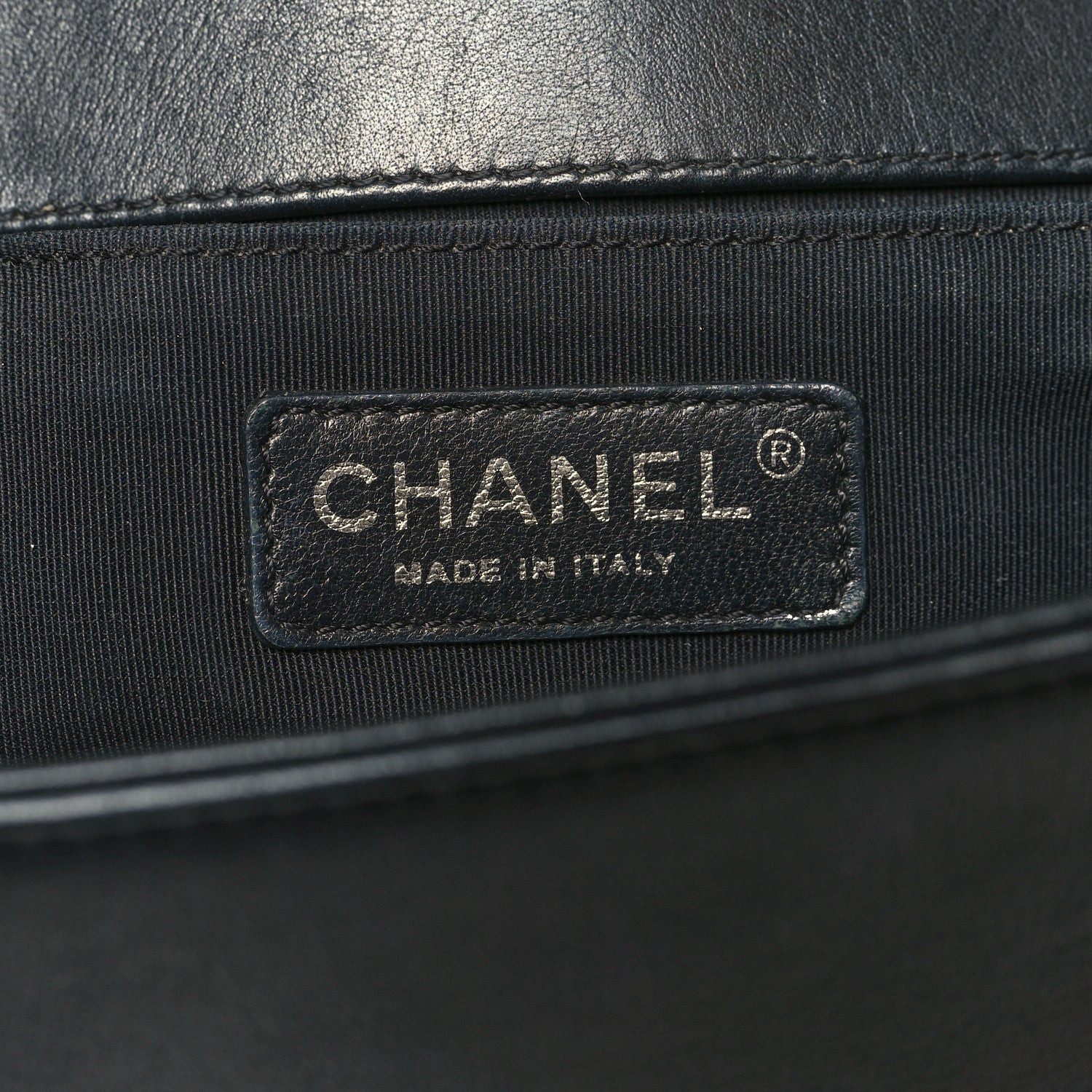 Chanel Calfskin Chevron Quilted Medium Chain Boy Flap Navy 6 of 12