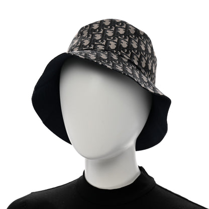 Christian Dior Oblique Reversible Teddy-D Brim Bucket Hat 2 of 8