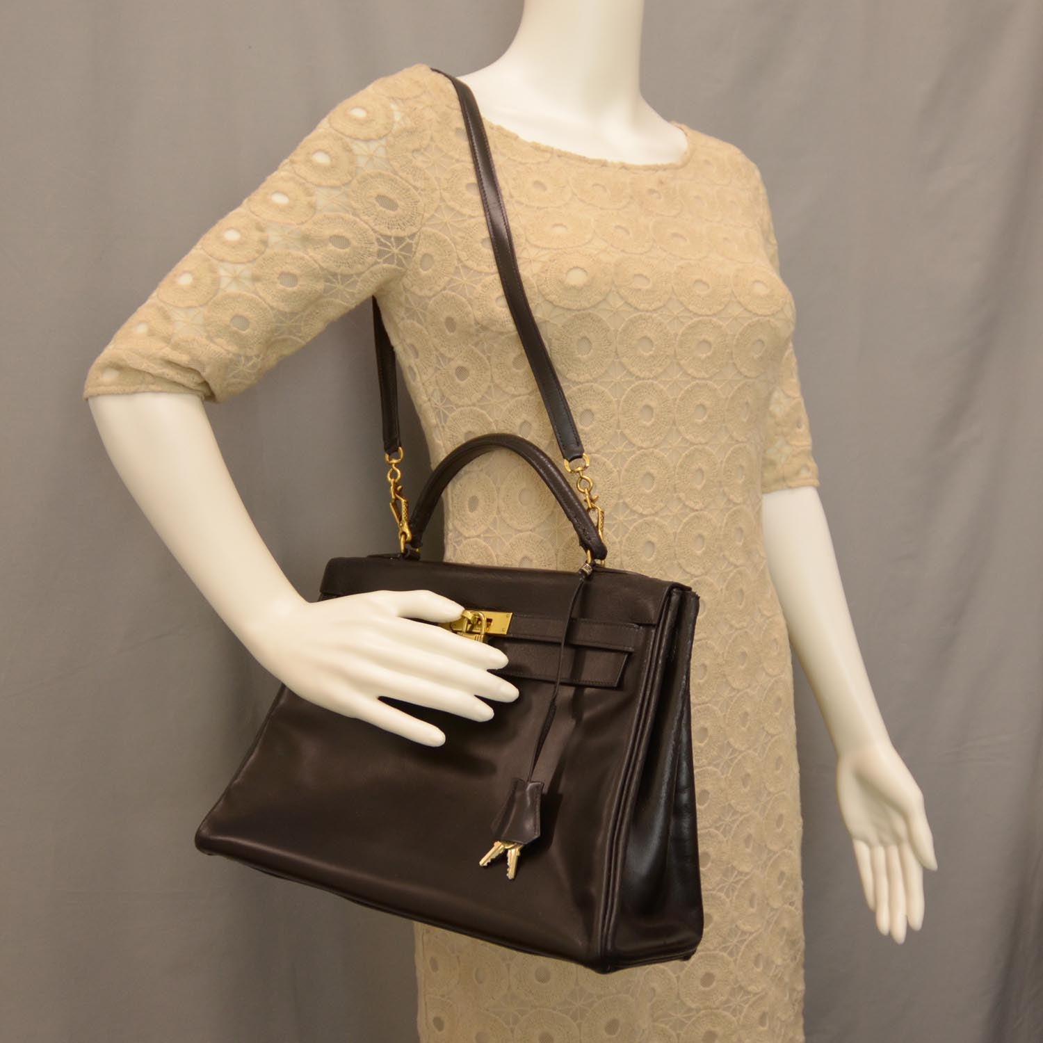 Hermes Box Kelly 32 Black 2 of 25