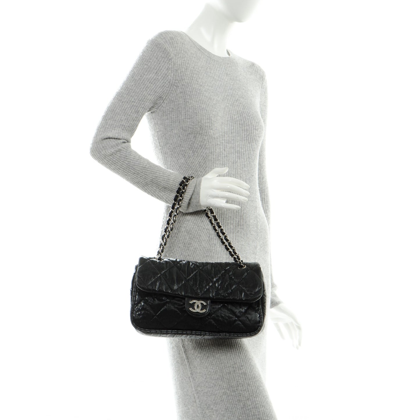 Coated Canvas Le Marais Flap Black