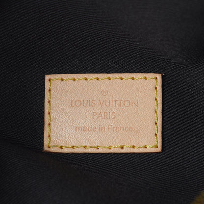 Louis Vuitton Monogram Bumbag 7 of 7