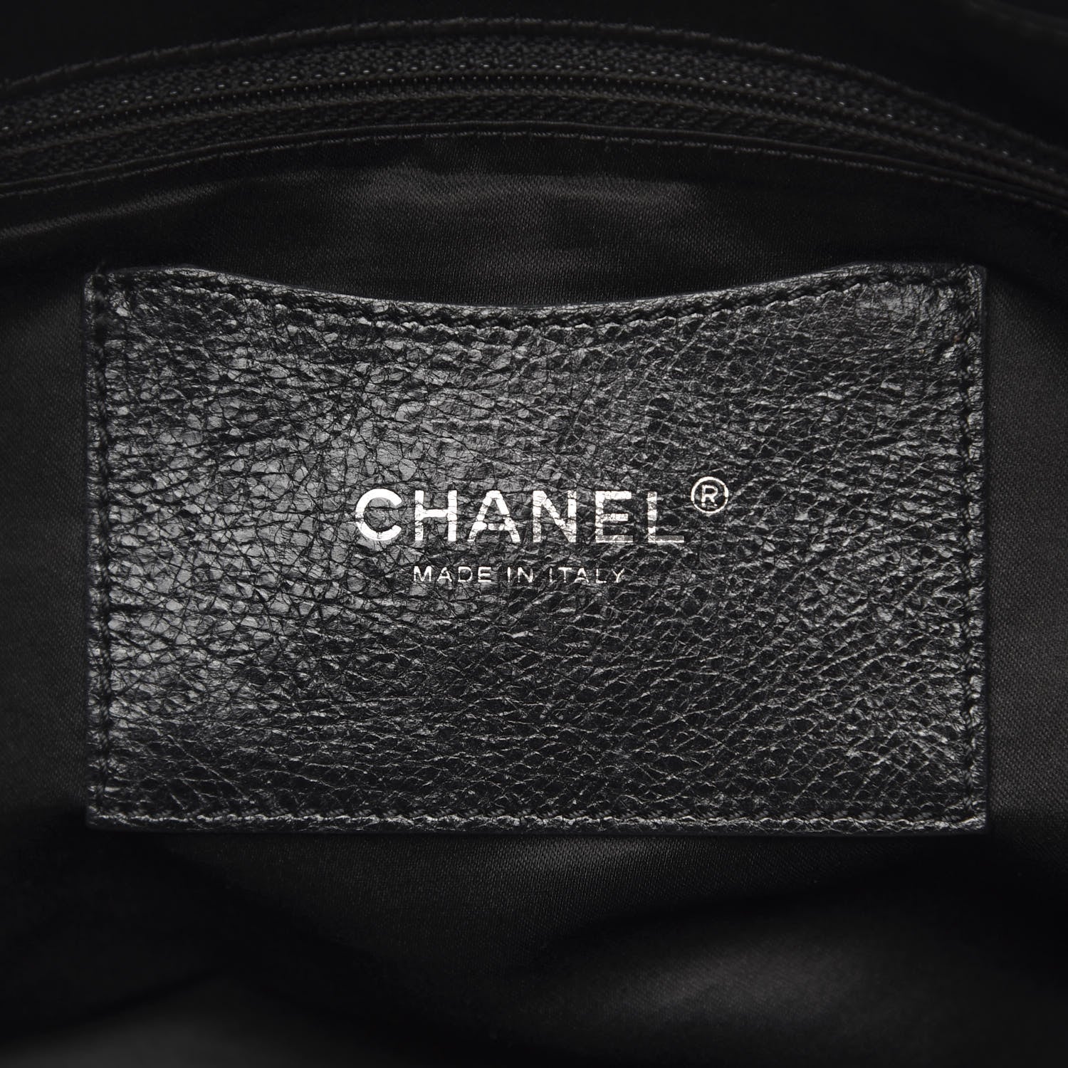Chanel Glazed Calfskin Large On The Road Tote Black 7 of 14