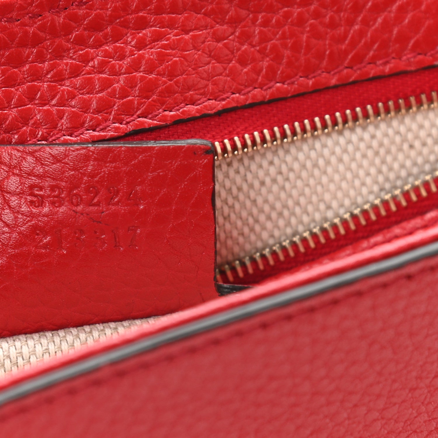 Gucci Pebbled Calfskin Medium Soho Flap Crossbody Vibrant Red 7 of 9