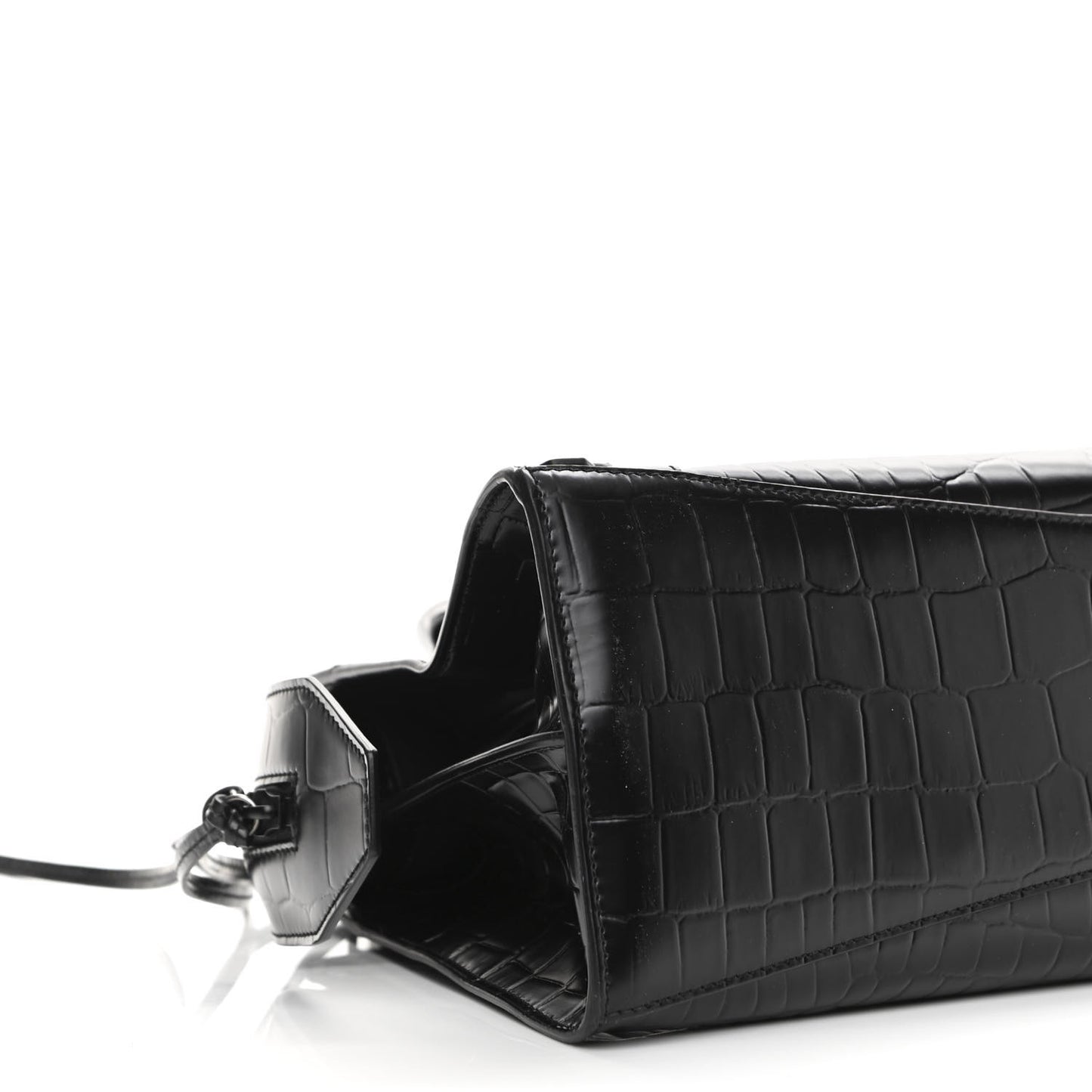 Semi Shiny Calfskin Crocodile Embossed Neo Classic Black Hardware S City Black