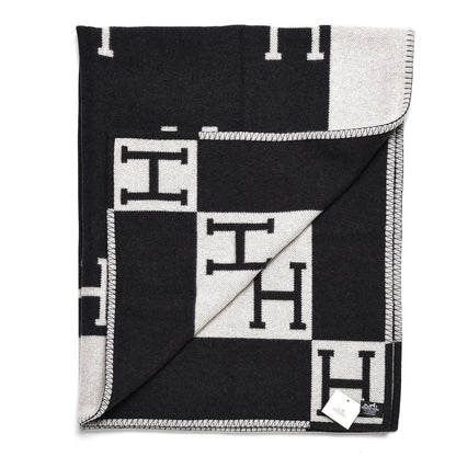 Hermes Wool Cashmere Avalon Blanket Ecru Gris Fonce 3 of 5