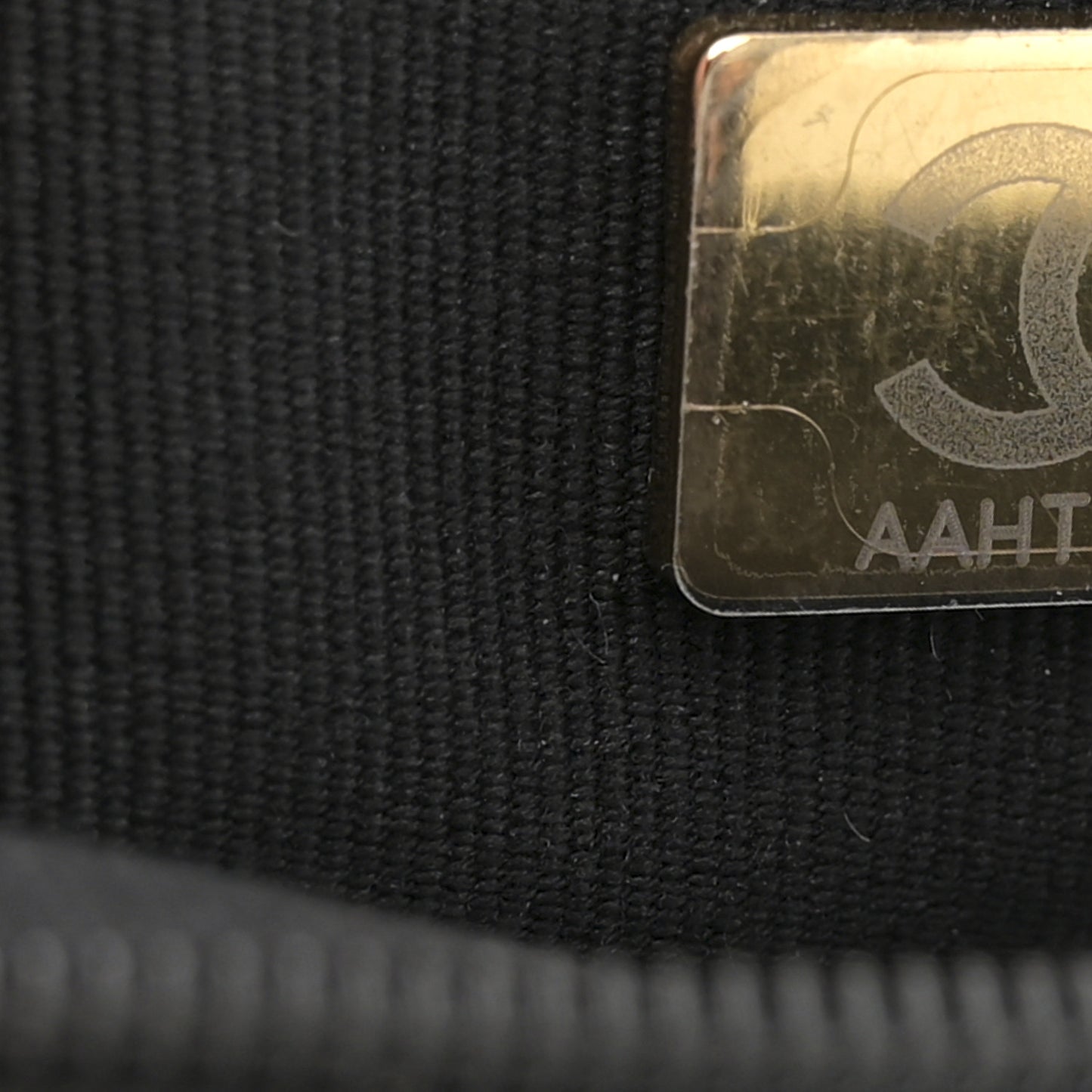 Lambskin Quilted Enamel Coco Casino Wallet On Chain WOC Black