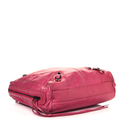 Balenciaga Agneau Classic Hardware Day Hobo Rose Hortensia 4 of 22
