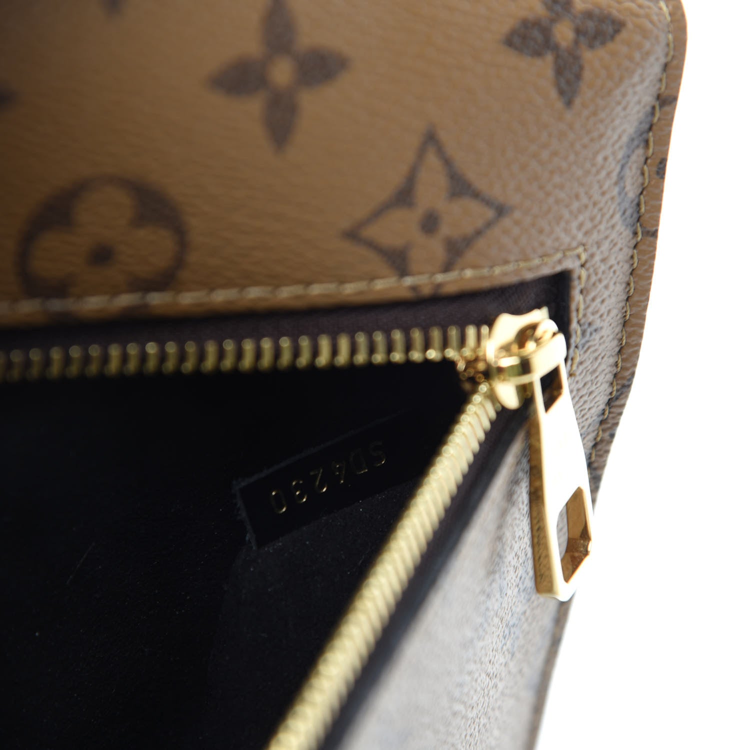 Louis Vuitton Reverse Monogram Pochette Metis 11 of 12