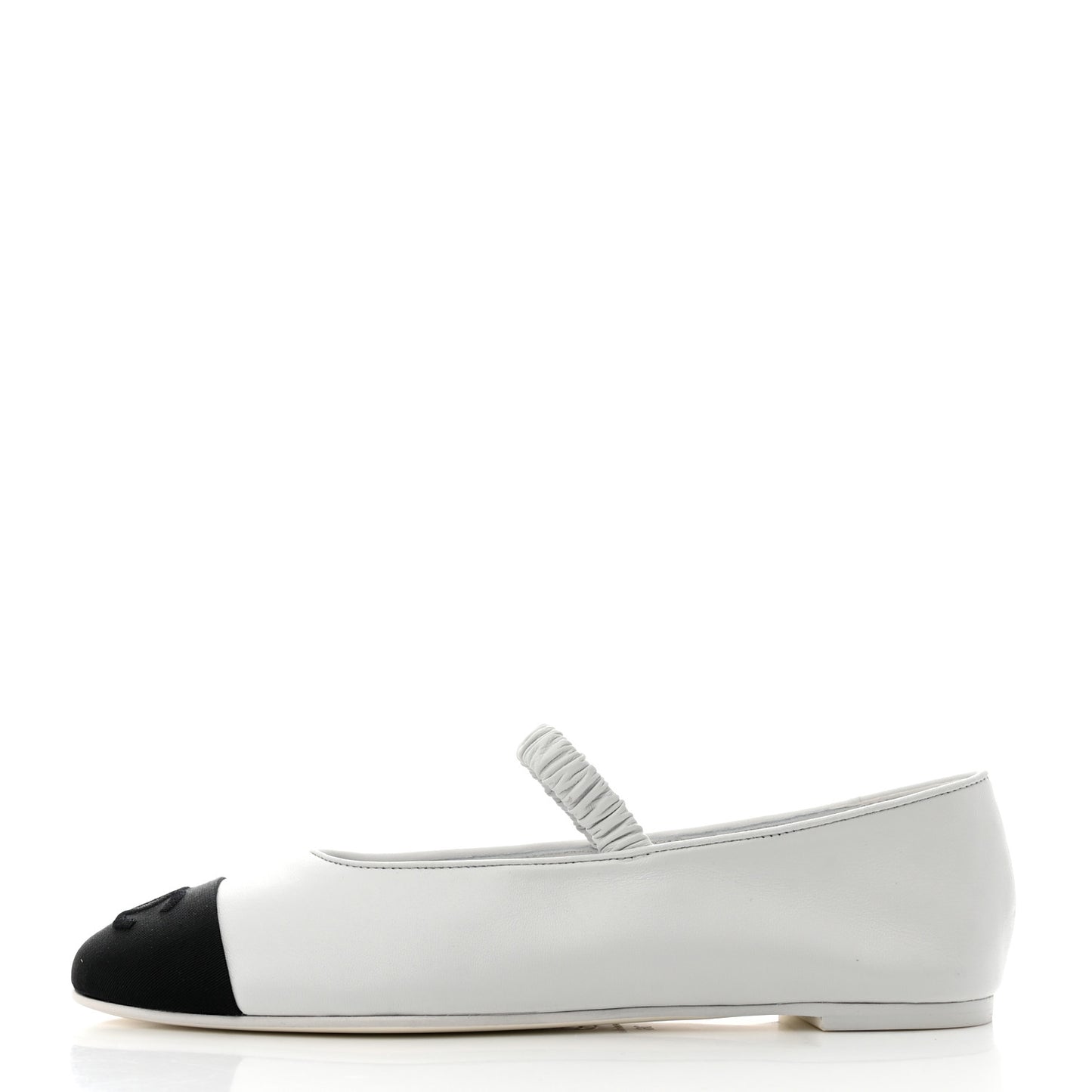 Lambskin Grosgrain Cap Toe CC Ballerina Flats With Leg Warmers 36 White