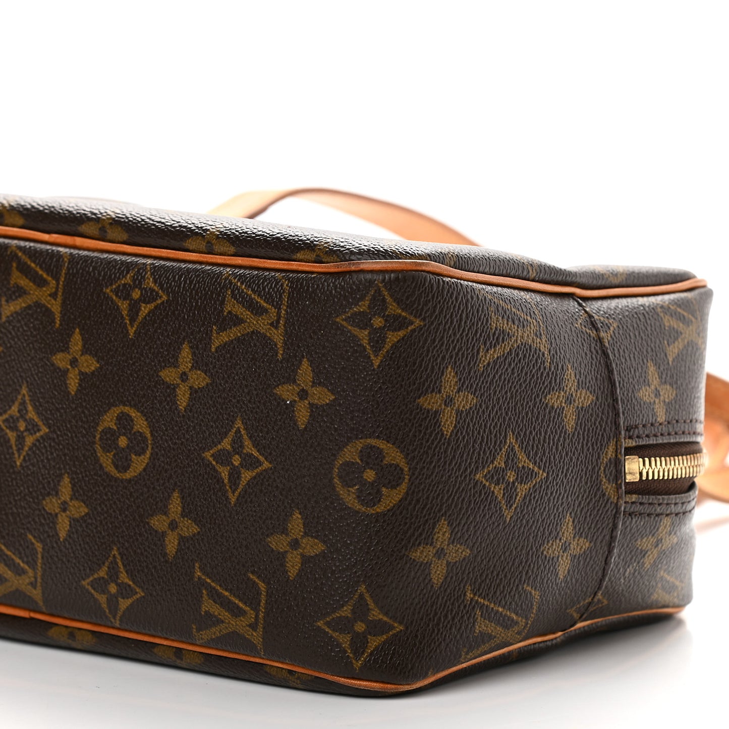 Monogram Cite MM