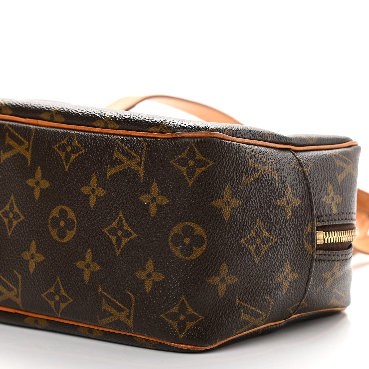 Louis Vuitton Monogram Cite MM 9 of 12