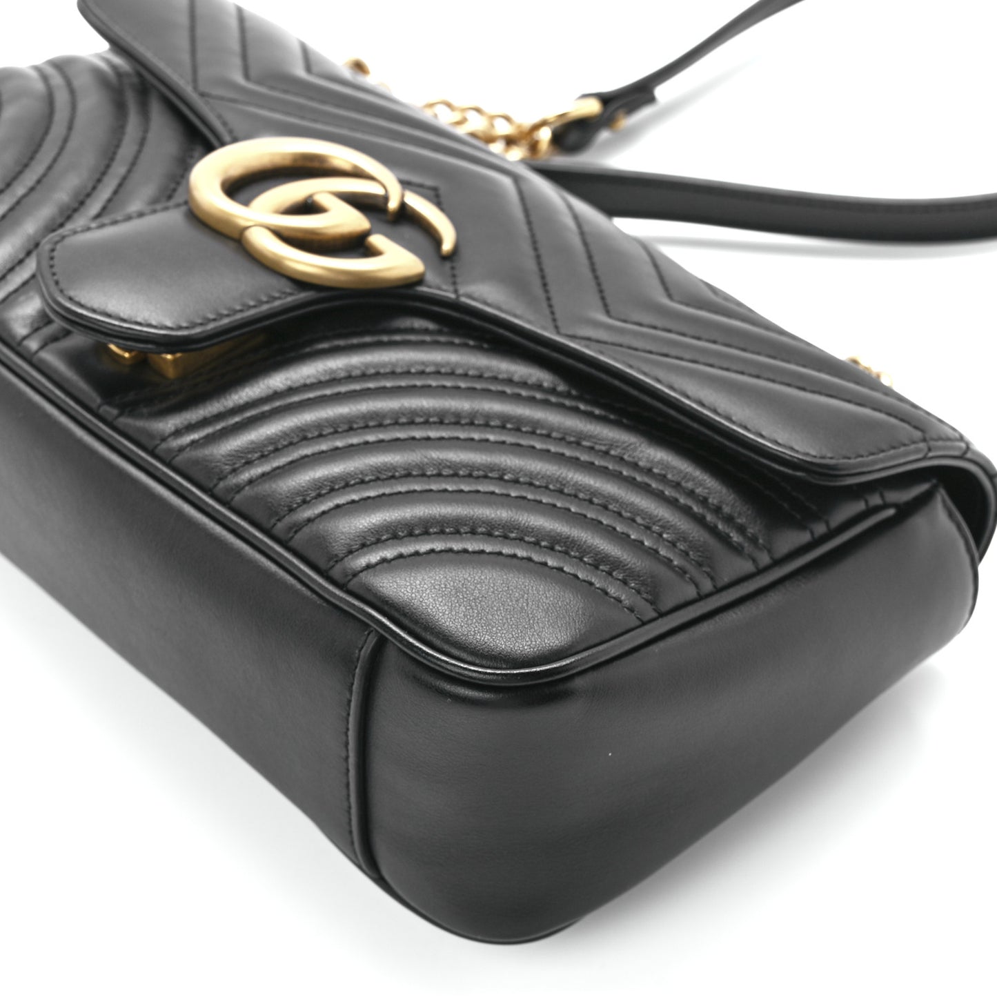 Calfskin Matelasse Small GG Marmont Shoulder Bag Black