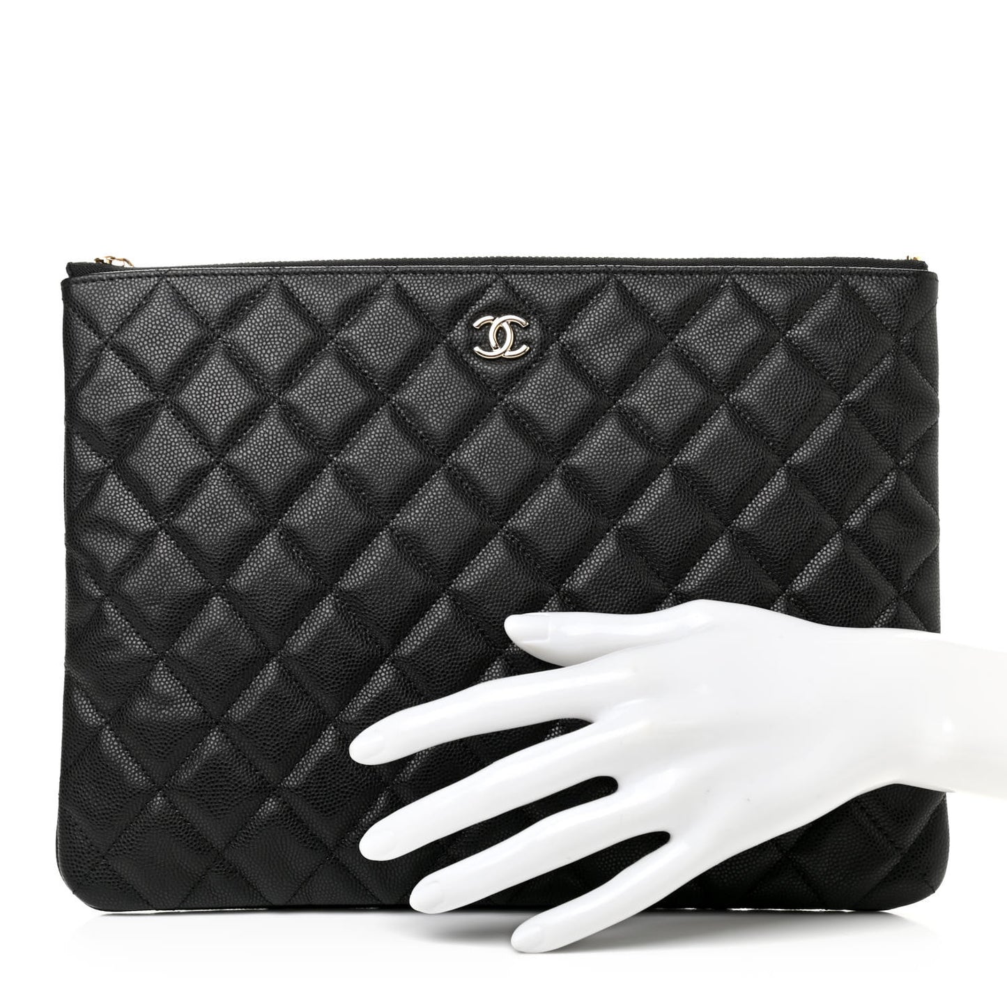 Caviar Quilted Medium Cosmetic Case Black